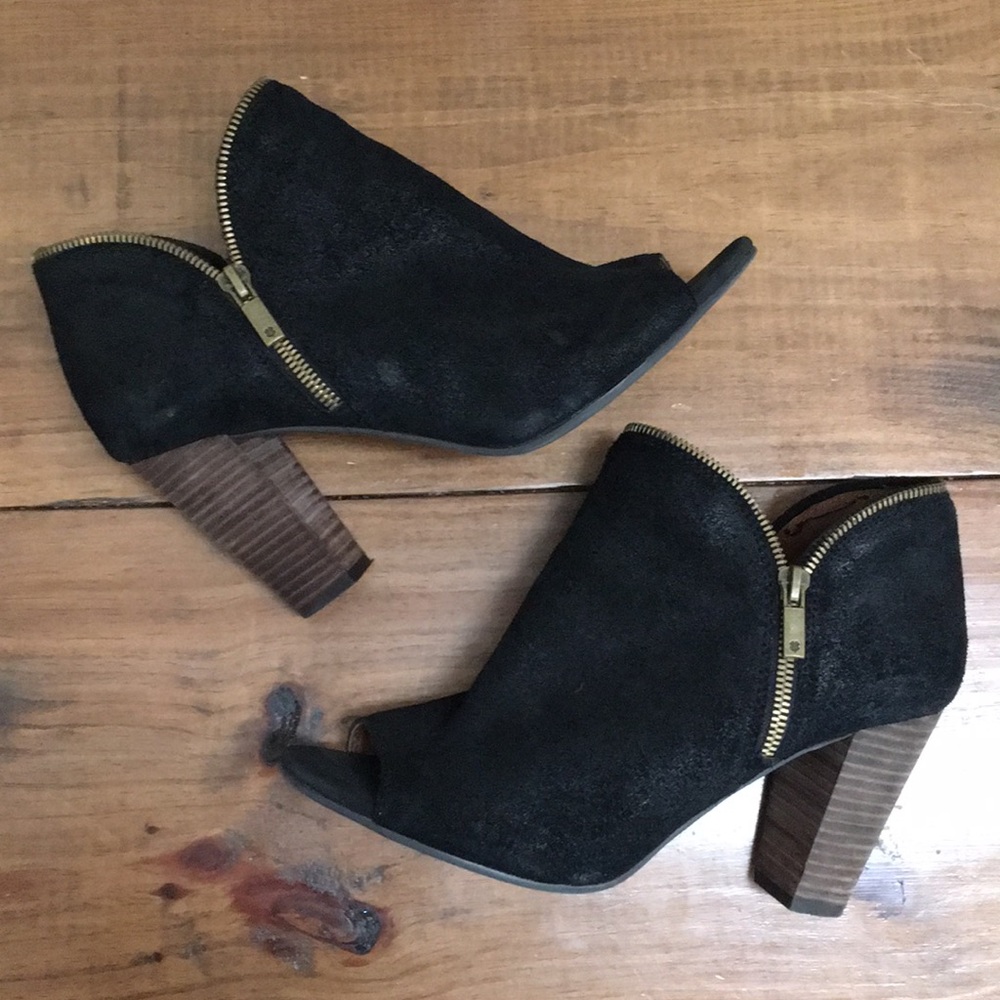 Lucky peep toe bootie